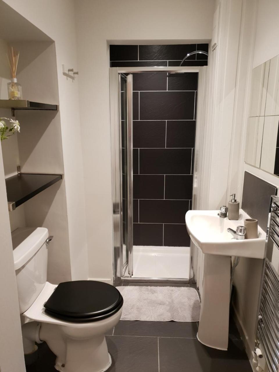 Our City - Blackwood Apartment Edinburgh Bagian luar foto