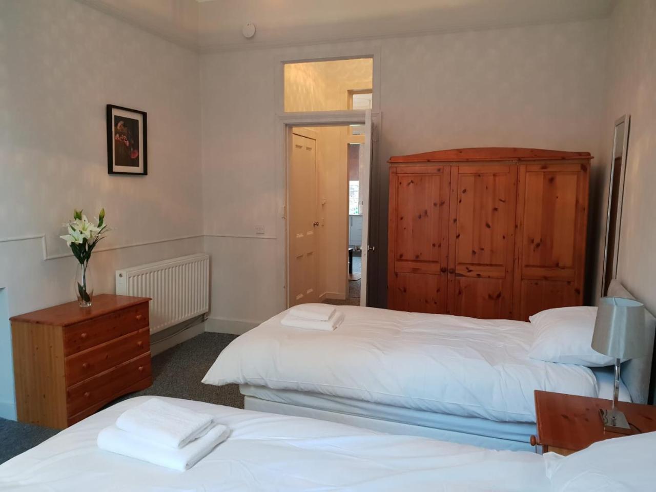 Our City - Blackwood Apartment Edinburgh Bagian luar foto